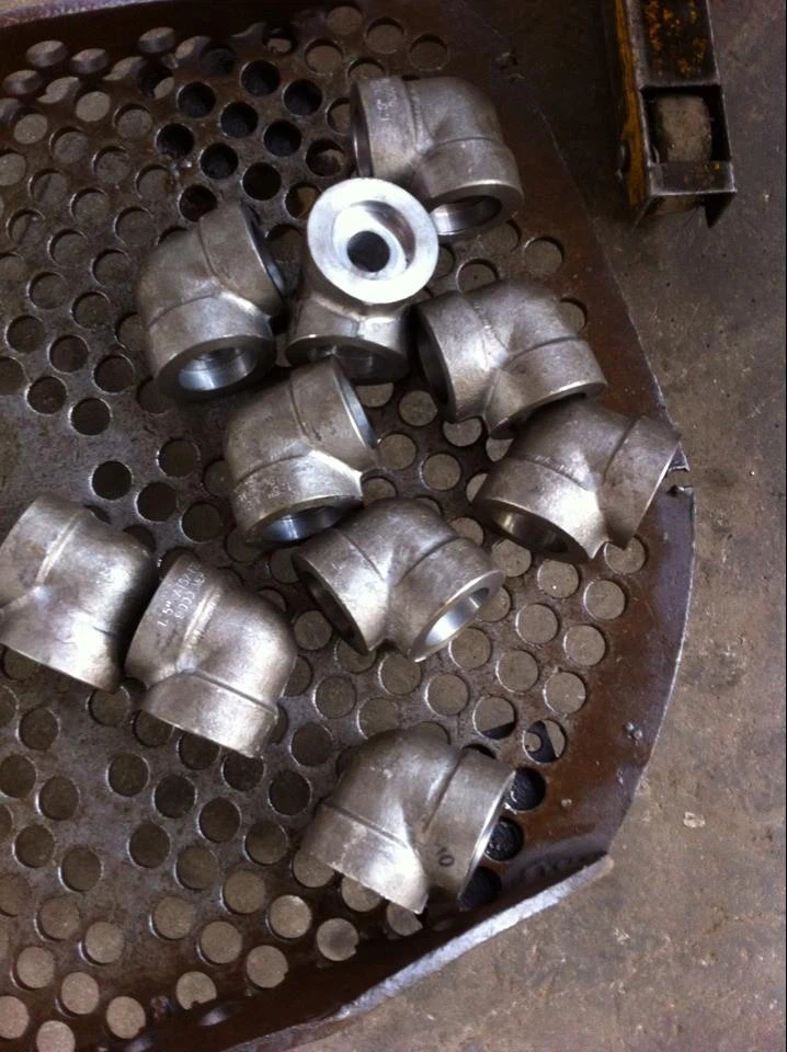 ASME SA - 182  ASTM A 182  F 304 H Socket Weld Elbow